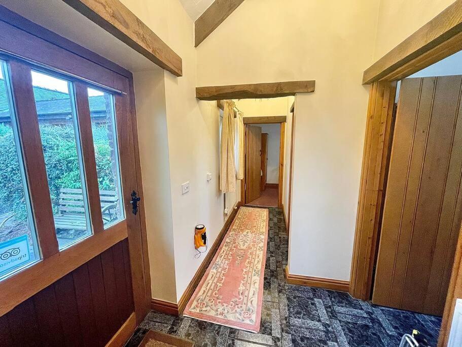 Stone Built Barn In A Beautiful Rural Setting Villa Llangwm-Isaf ภายนอก รูปภาพ